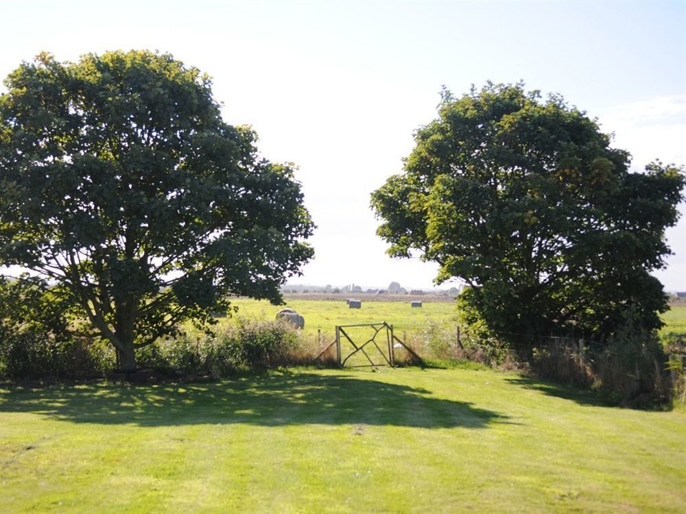 Manor Farm Stay Sutton-on-Sea Exterior foto